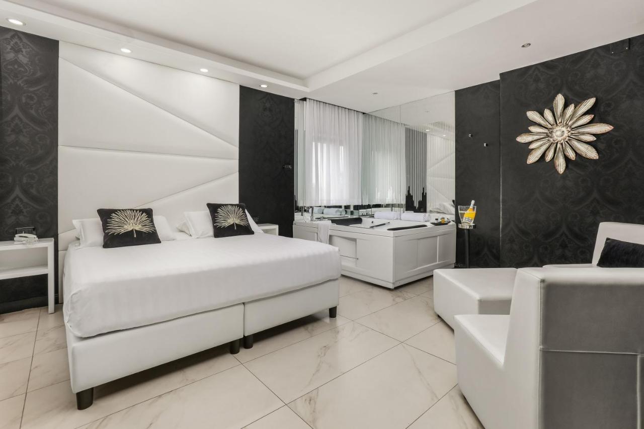 Reggia Suite Spa Hotel Caserta Ngoại thất bức ảnh