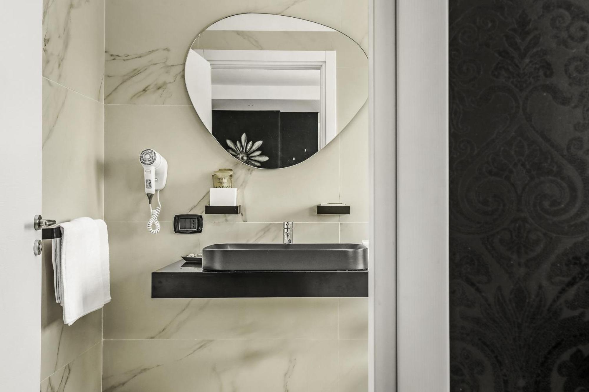 Reggia Suite Spa Hotel Caserta Ngoại thất bức ảnh